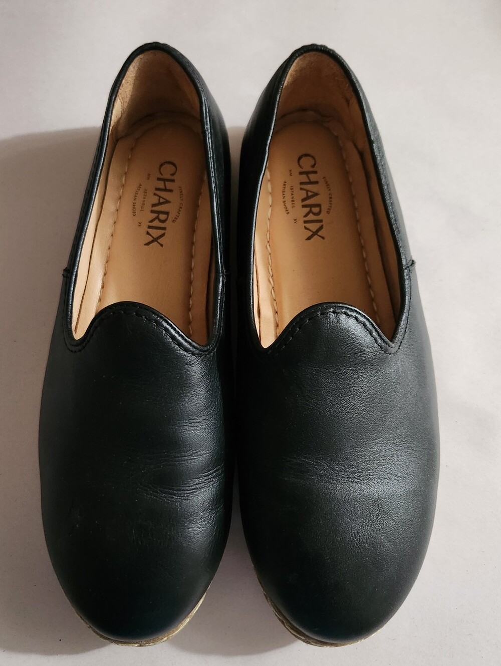 Charix Black Slip-On Leather Flats Women Comfort Travel Classic Modern EU 37